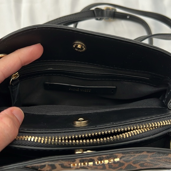 Nine West Crossbody - Picture 10 of 11